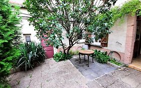 Grand studio confort avec extérieur